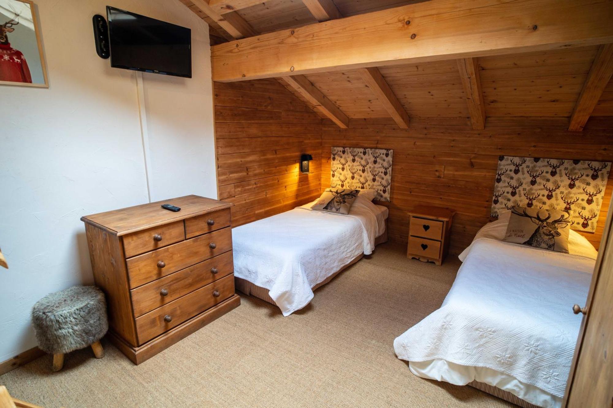 Savoya Lodges Châtel Exteriör bild