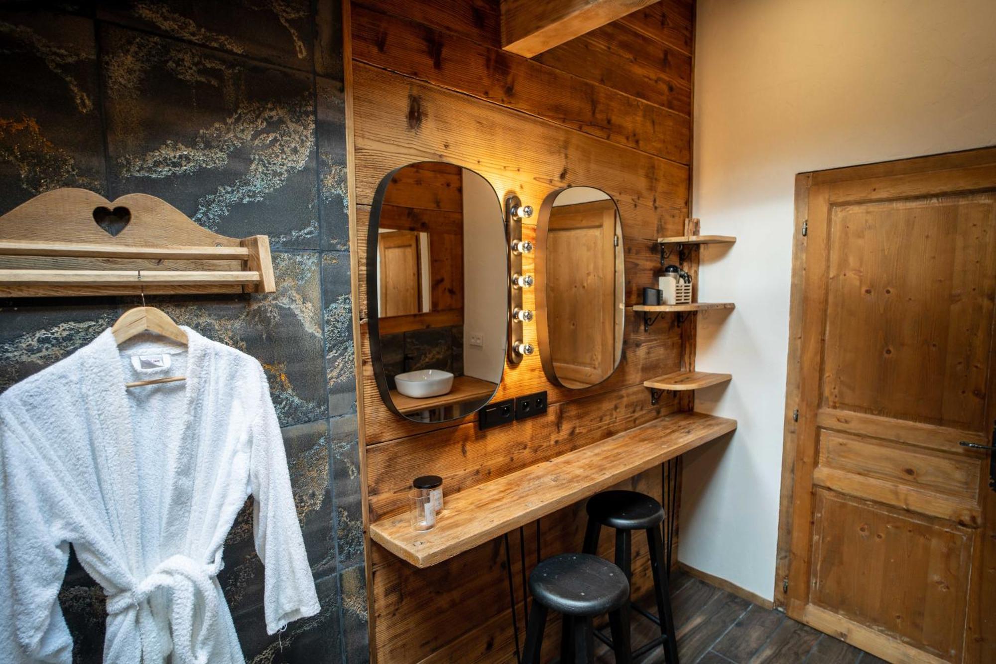 Savoya Lodges Châtel Exteriör bild