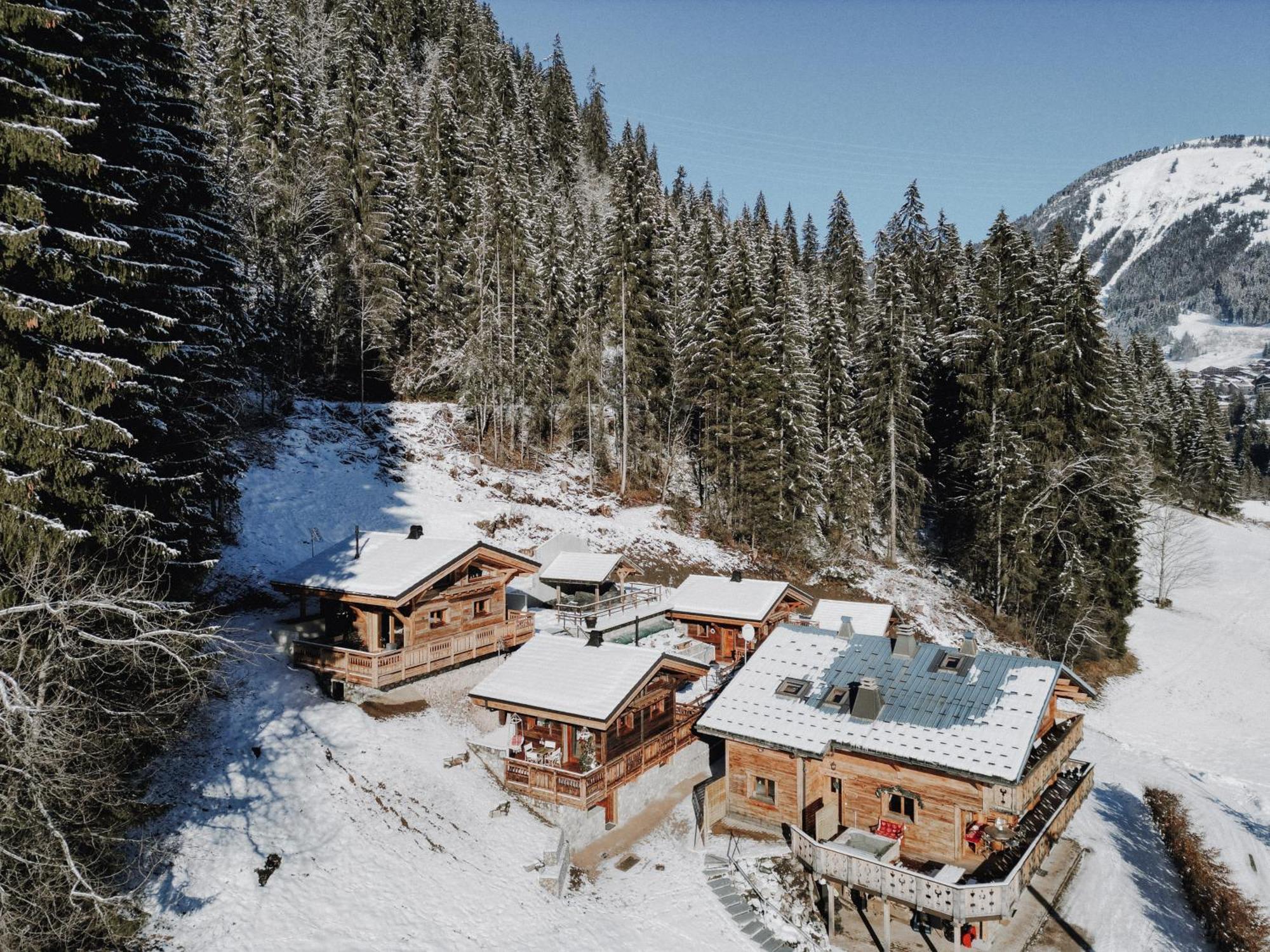 Savoya Lodges Châtel Exteriör bild